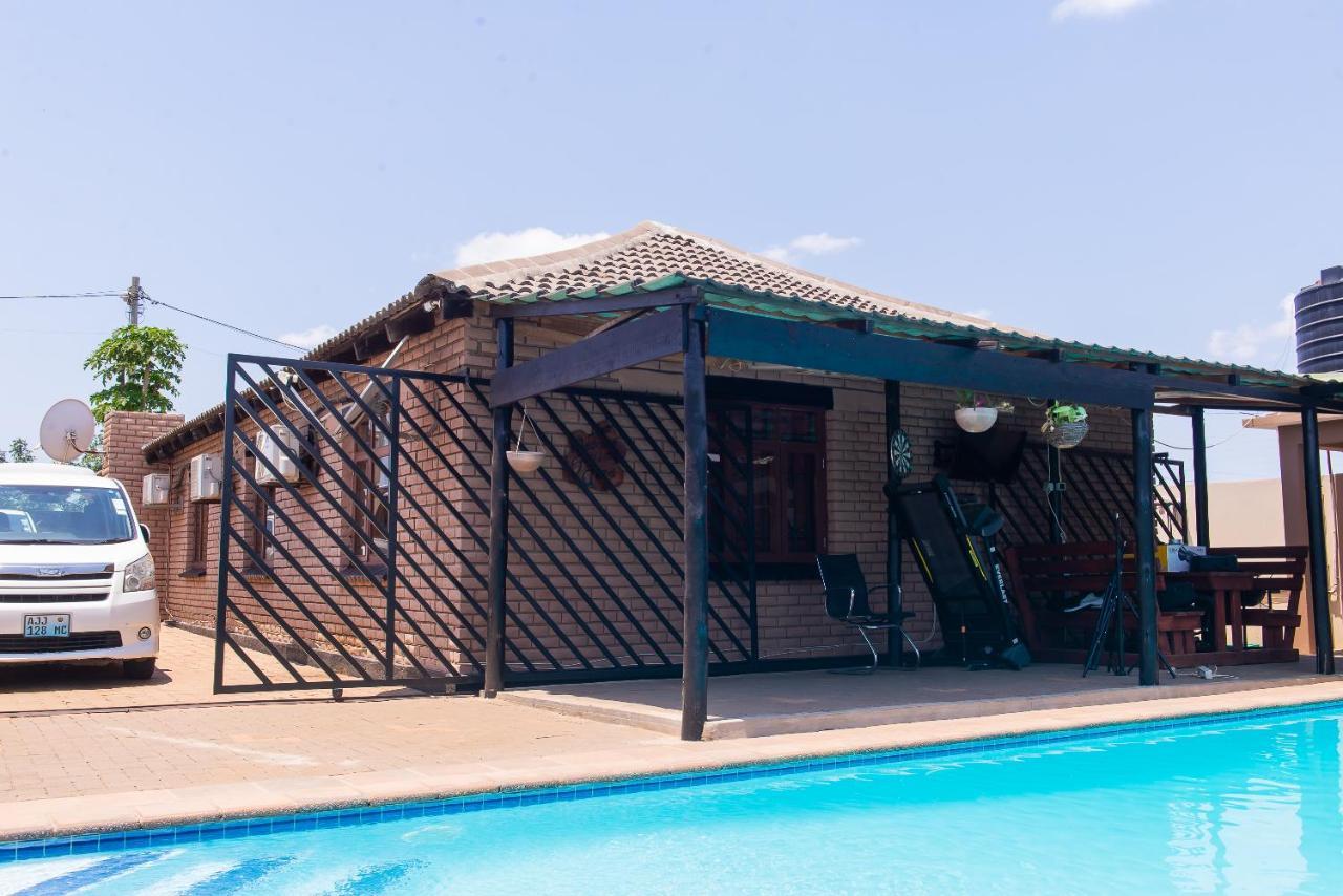 Casa Da Noleen Matola المظهر الخارجي الصورة